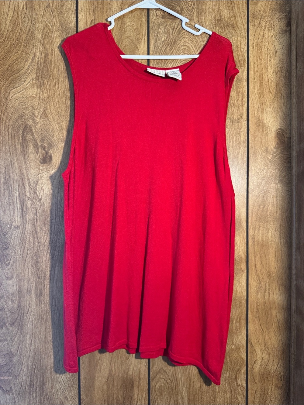 White Stag Red Sleeveless Swing Tank Top 26w-28w